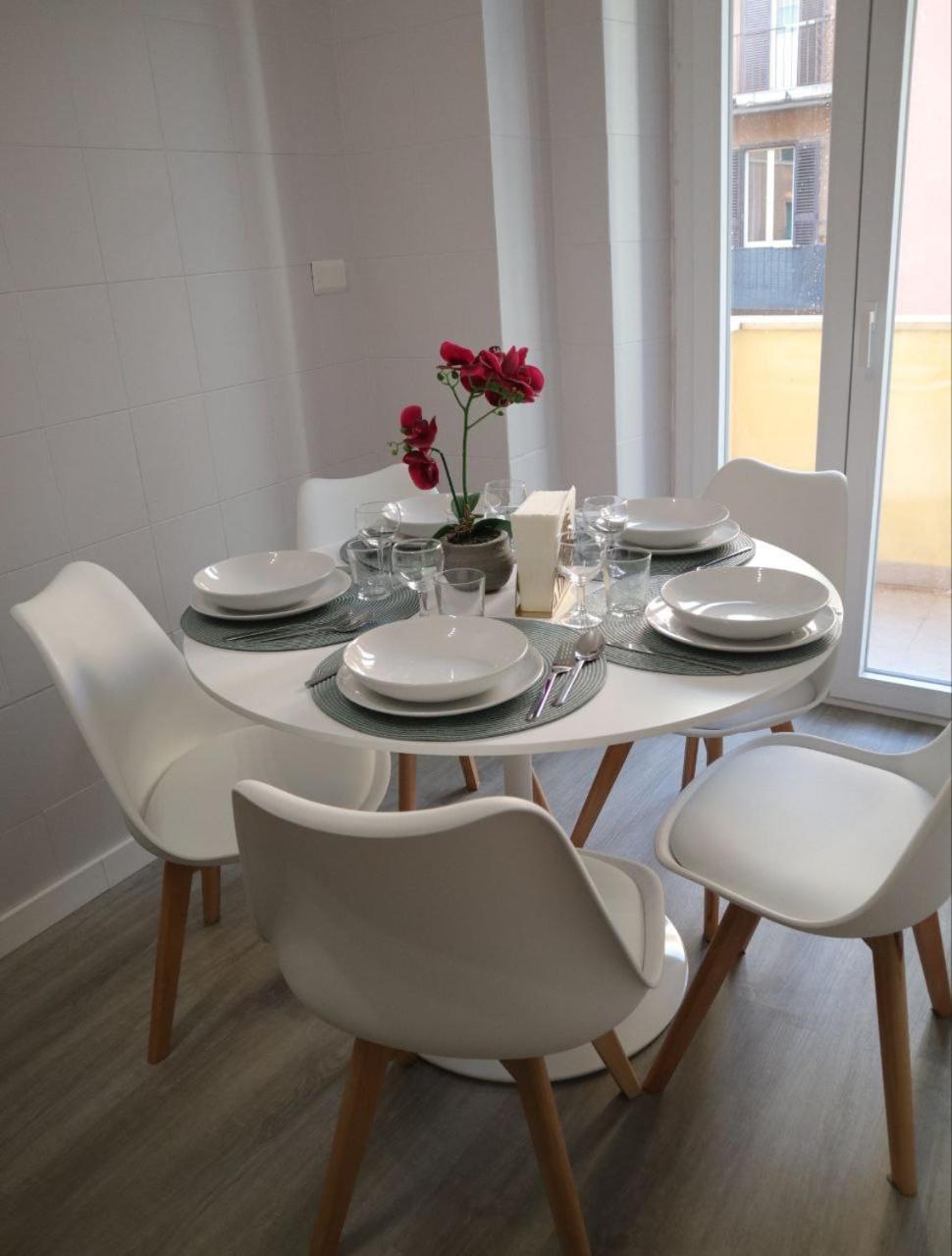 Sara'S Home - Modern Apartment Near Metro, Perfect For Families And Groups In Roma Dış mekan fotoğraf