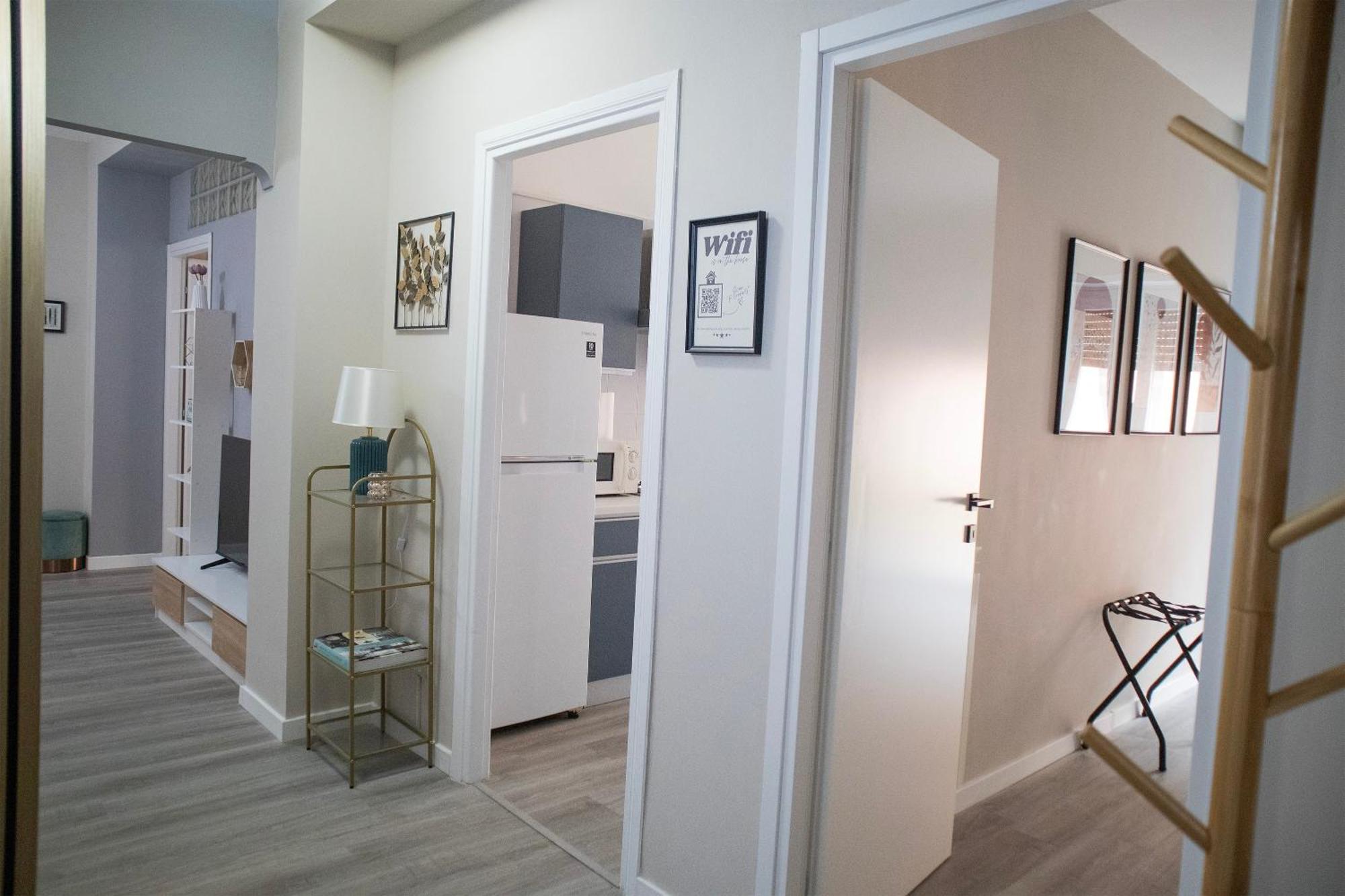 Sara'S Home - Modern Apartment Near Metro, Perfect For Families And Groups In Roma Dış mekan fotoğraf