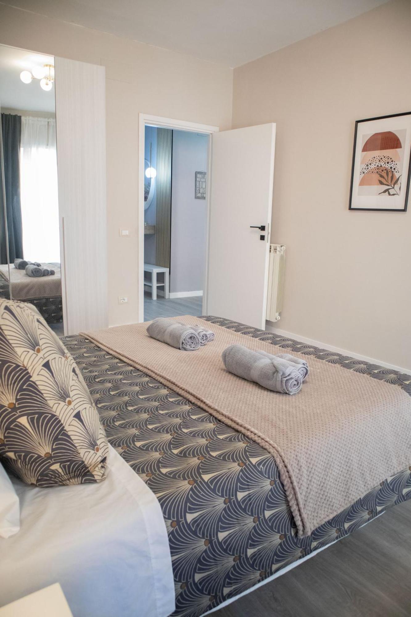 Sara'S Home - Modern Apartment Near Metro, Perfect For Families And Groups In Roma Dış mekan fotoğraf
