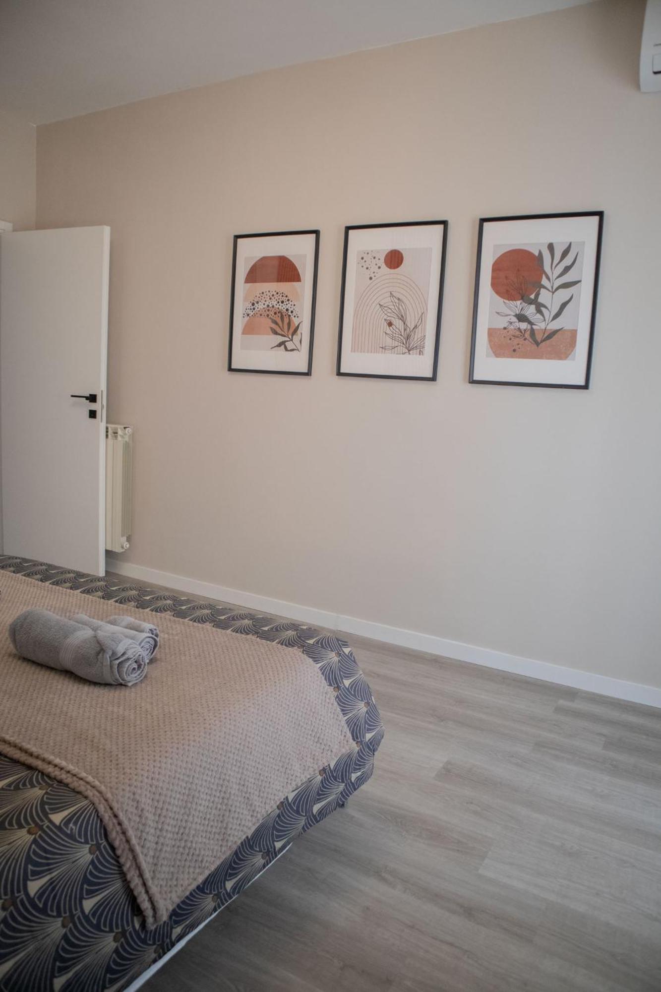 Sara'S Home - Modern Apartment Near Metro, Perfect For Families And Groups In Roma Dış mekan fotoğraf